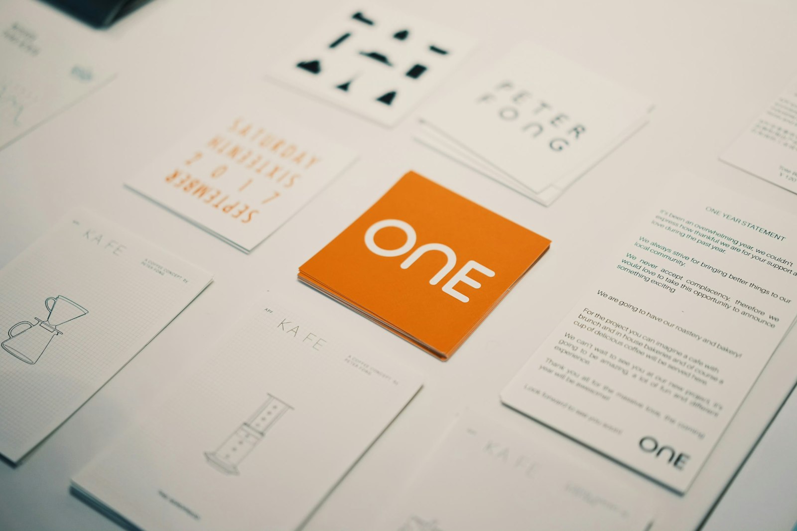 Papelería corporativa para una identidad impresa